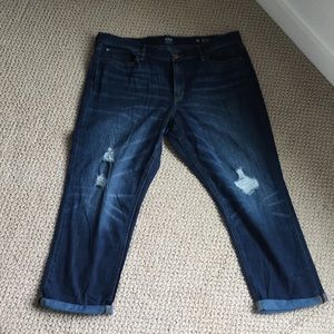 a.n.a (a new approach) jeans.